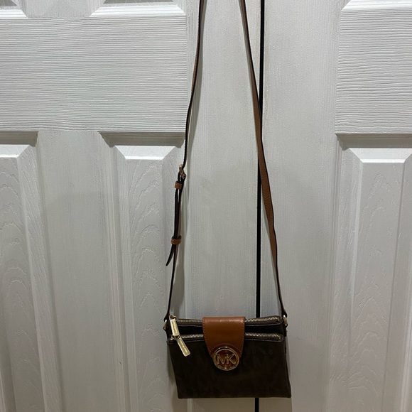 Small Michael Kora cross body bag - Picture 5 of 5